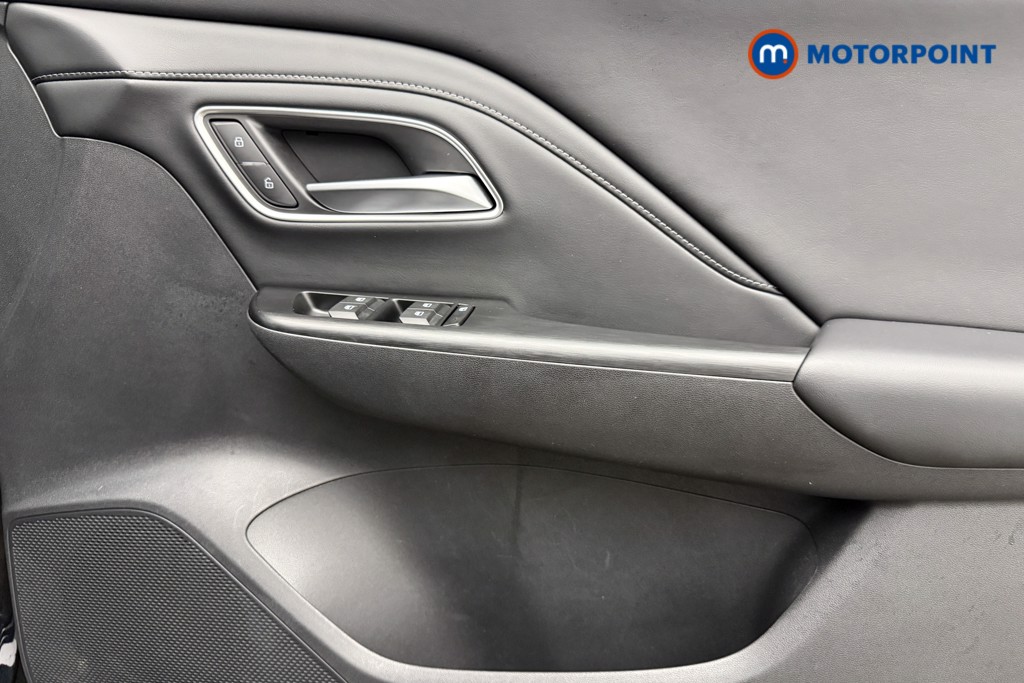 Mg Motor Uk ZS Trophy Automatic Petrol-Electric Hybrid SUV - Stock Number (1616907) - 19th supplementary image