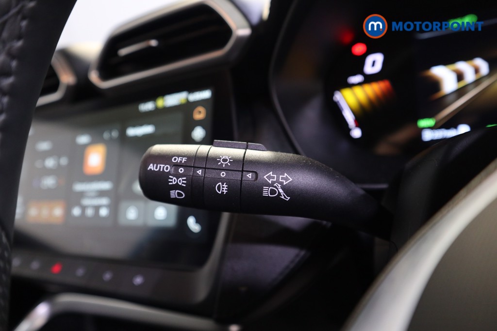 Mg Motor Uk ZS Trophy Automatic Petrol-Electric Hybrid SUV - Stock Number (1617057) - 12th supplementary image