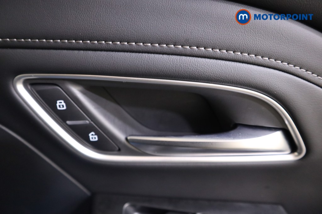 Mg Motor Uk ZS Trophy Automatic Petrol-Electric Hybrid SUV - Stock Number (1617057) - 15th supplementary image