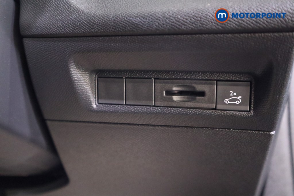 Peugeot 408 GT Automatic Petrol Hatchback - Stock Number (1617101) - 13th supplementary image