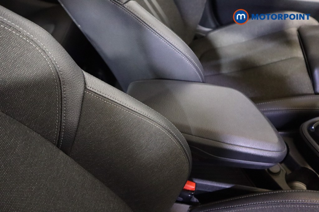 BMW 2 Series Sport Manual Petrol People Carrier - Stock Number (1617309) - 29th supplementary image