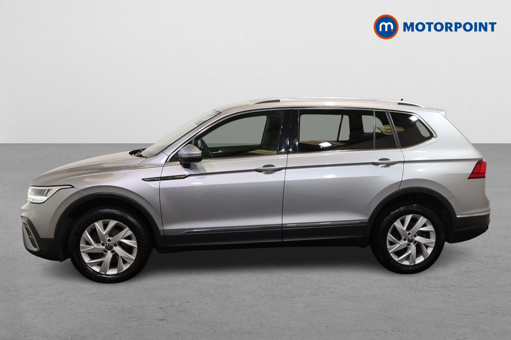 Volkswagen Tiguan Allspace Life Automatic Diesel SUV - Stock Number (1617402) - Passenger side