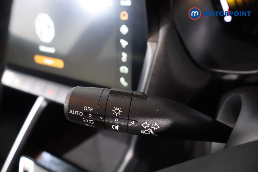 Mg Motor Uk ZS Trophy Automatic Petrol-Electric Hybrid SUV - Stock Number (1617558) - 14th supplementary image