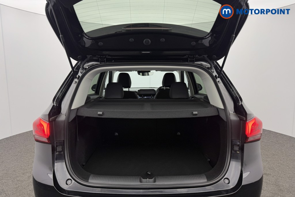 Mg Motor Uk ZS Trophy Automatic Petrol-Electric Hybrid SUV - Stock Number (1617581) - 11th supplementary image