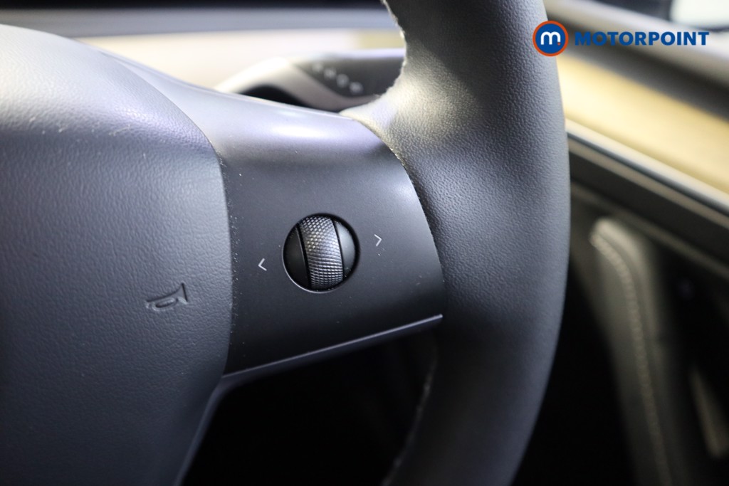 Tesla Model Y Rwd 5Dr Auto Automatic Electric SUV - Stock Number (1617630) - 4th supplementary image