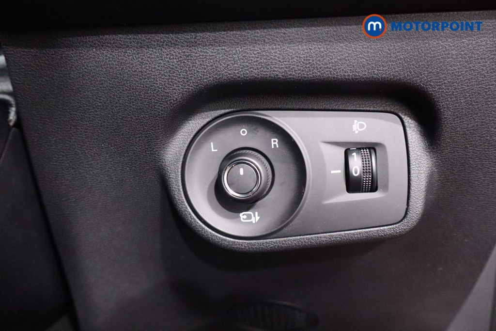 Mg Motor Uk ZS Trophy Automatic Petrol-Electric Hybrid SUV - Stock Number (1617768) - 17th supplementary image