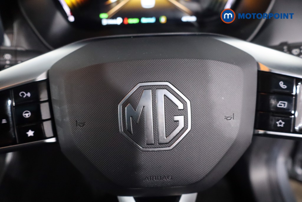 Mg Motor Uk ZS Trophy Automatic Petrol-Electric Hybrid SUV - Stock Number (1617812) - 13th supplementary image