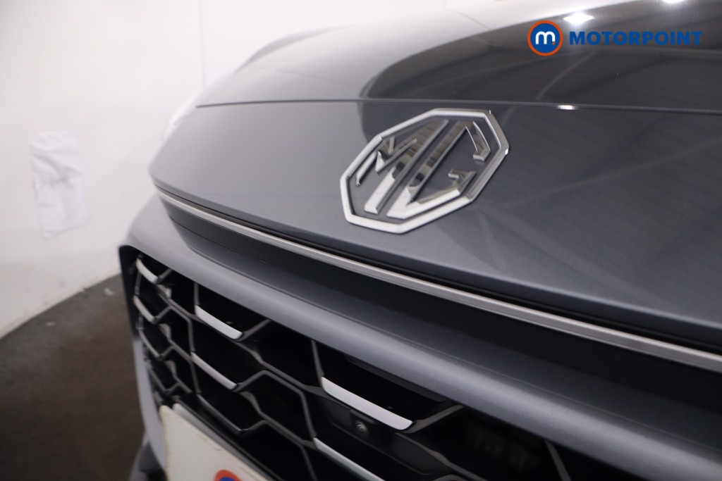 Mg Motor Uk ZS Trophy Automatic Petrol-Electric Hybrid SUV - Stock Number (1617812) - 28th supplementary image