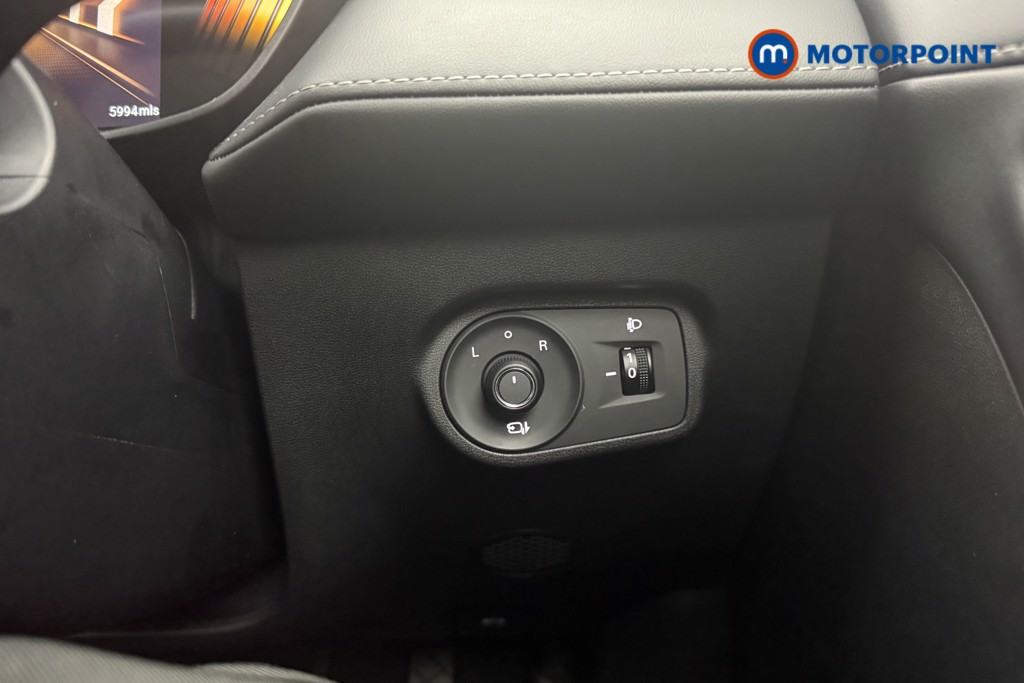 Mg Motor Uk ZS Trophy Automatic Petrol-Electric Hybrid SUV - Stock Number (1617874) - 19th supplementary image