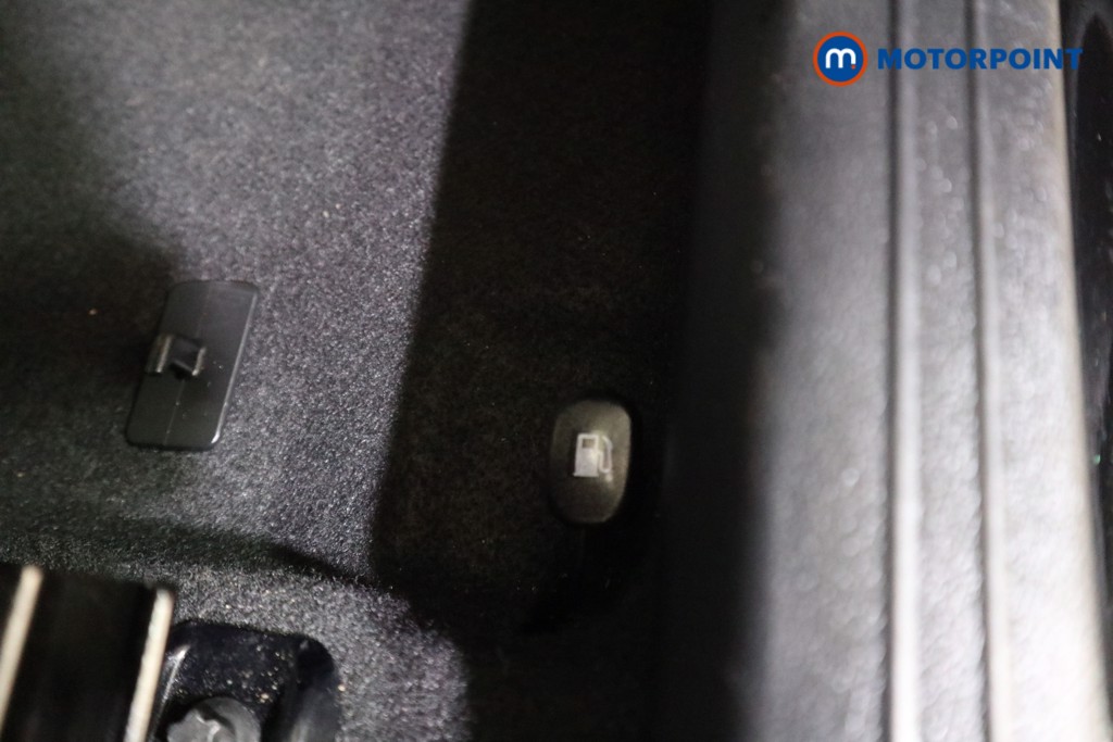 Hyundai I10 Advance Automatic Petrol Hatchback - Stock Number (1618088) - 13th supplementary image