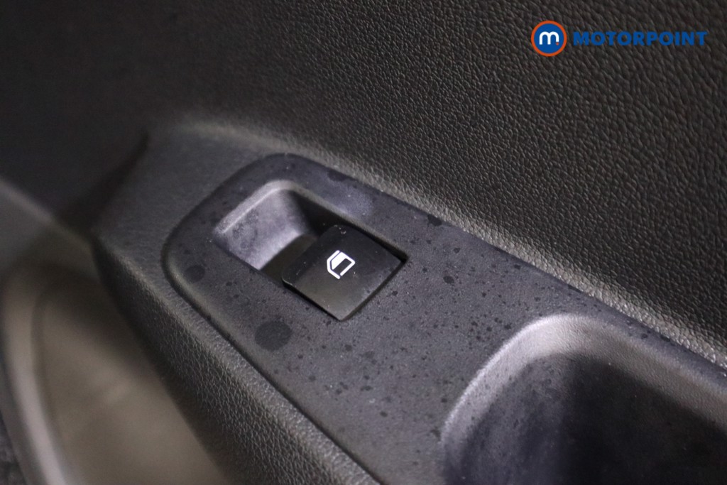 Hyundai I10 Advance Automatic Petrol Hatchback - Stock Number (1618088) - 20th supplementary image