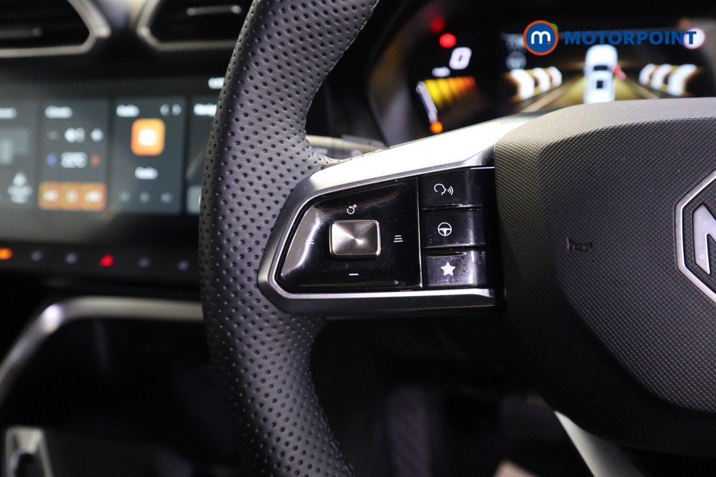 Mg Motor Uk ZS Trophy Automatic Petrol-Electric Hybrid SUV - Stock Number (1618178) - 5th supplementary image