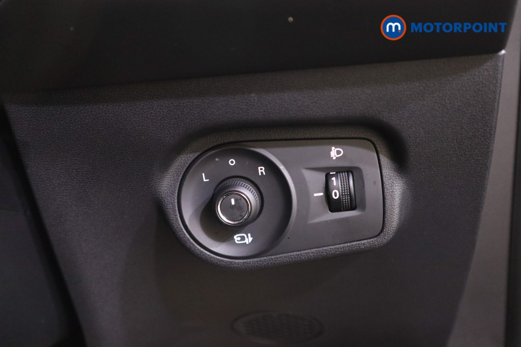 Mg Motor Uk ZS Trophy Automatic Petrol-Electric Hybrid SUV - Stock Number (1618178) - 10th supplementary image