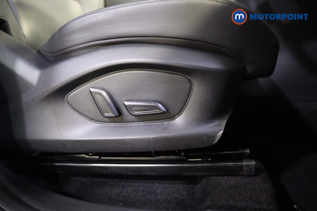 Mg Motor Uk ZS Trophy Automatic Petrol-Electric Hybrid SUV - Stock Number (1618438) - 15th supplementary image