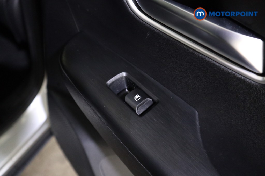 Mg Motor Uk ZS Trophy Automatic Petrol-Electric Hybrid SUV - Stock Number (1618438) - 20th supplementary image