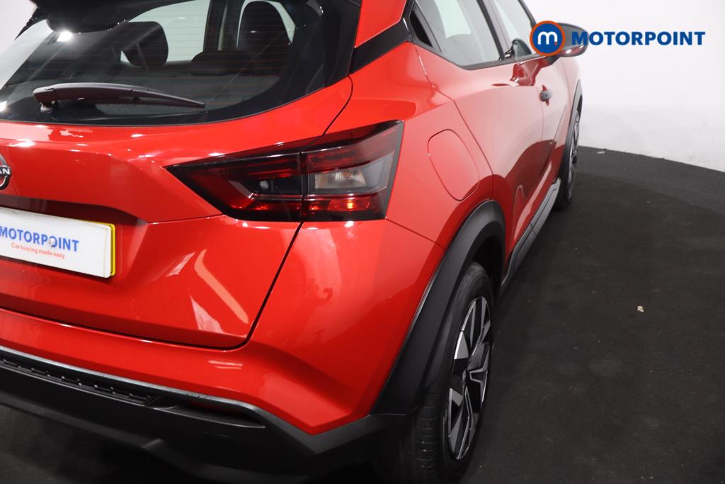 Nissan Juke Acenta Premium Manual Petrol SUV - Stock Number (1618525) - 2nd supplementary image