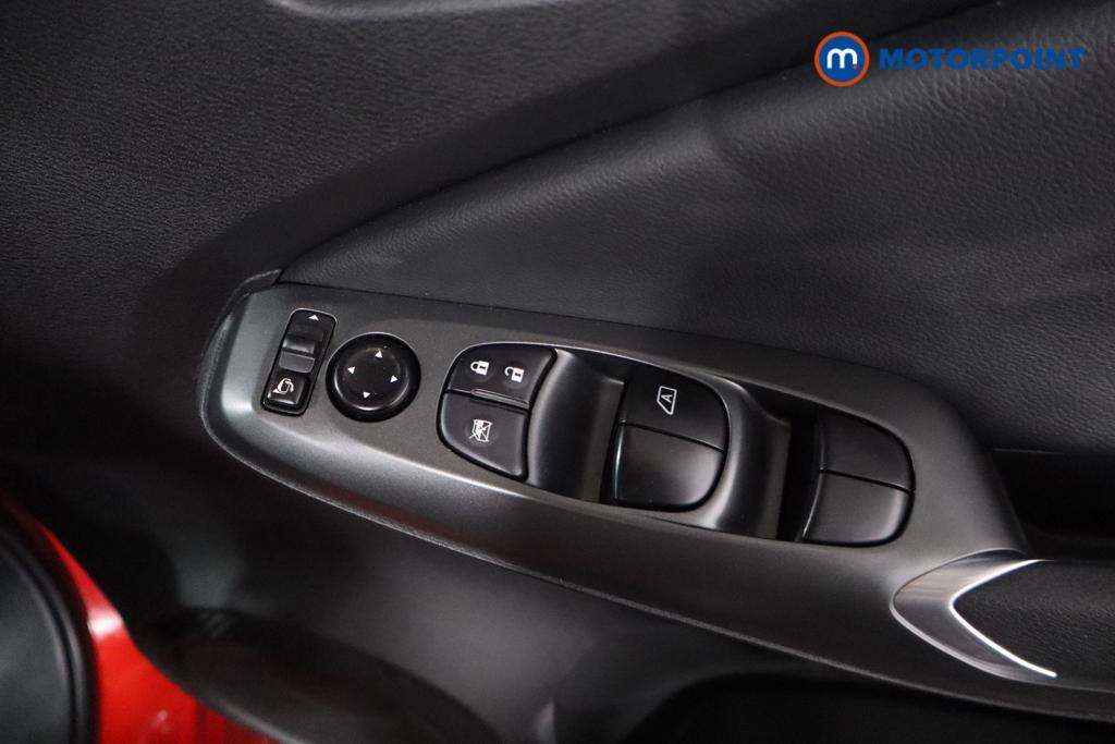 Nissan Juke Acenta Premium Manual Petrol SUV - Stock Number (1618525) - 11th supplementary image