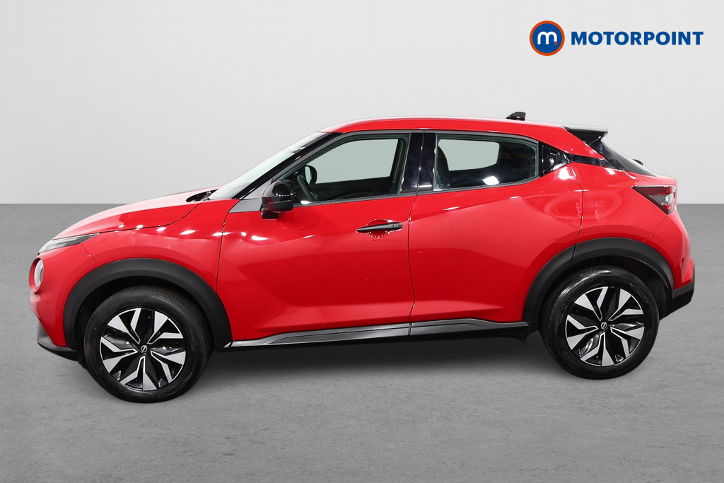 Nissan Juke Acenta Premium Manual Petrol SUV - Stock Number (1618525) - Passenger side