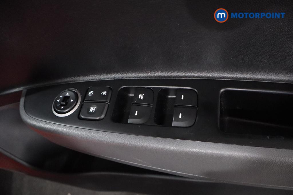 Hyundai I10 Premium Manual Petrol Hatchback - Stock Number (1618538) - 9th supplementary image