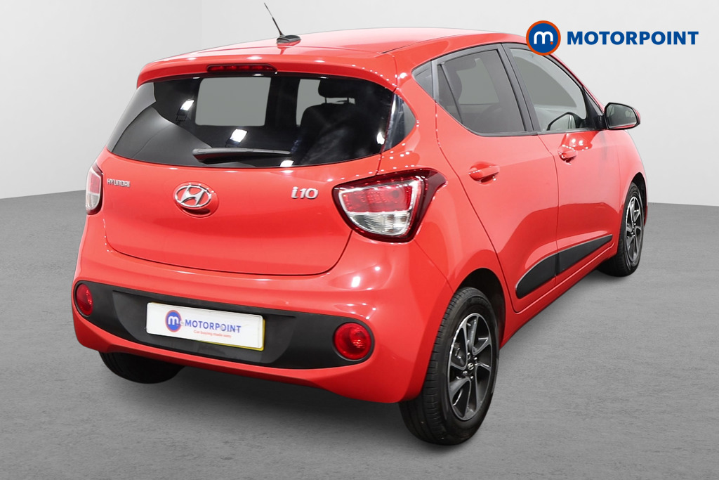 Hyundai I10 Premium Manual Petrol Hatchback - Stock Number (1618538) - Drivers side rear corner