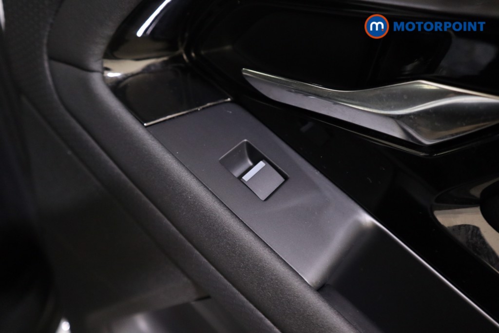 Land Rover Range Rover Evoque R-Dynamic S Automatic Diesel SUV - Stock Number (1618868) - 19th supplementary image