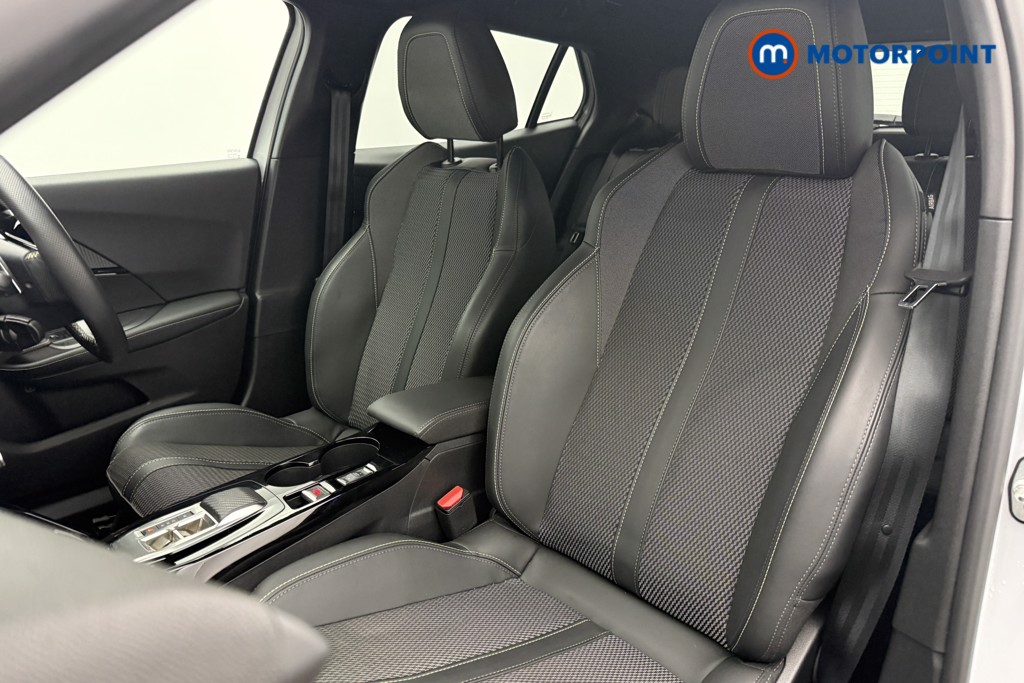 Peugeot 2008 GT Automatic Petrol SUV - Stock Number (1618921) - 3rd supplementary image