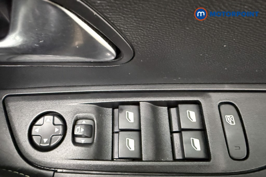Peugeot 2008 GT Automatic Petrol SUV - Stock Number (1619011) - 17th supplementary image