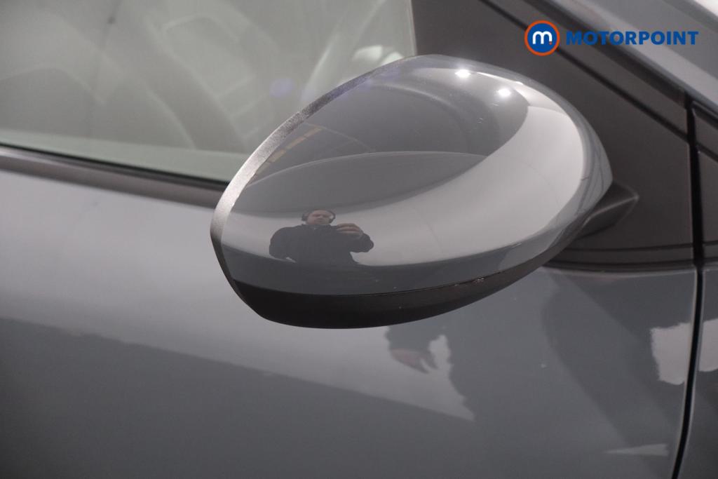 Dacia Sandero Expression Manual Petrol Hatchback - Stock Number (1619028) - 19th supplementary image