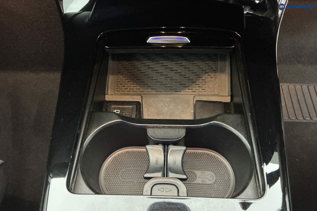 Mercedes-Benz A Class Amg Line Automatic Petrol Plug-In Hybrid Hatchback - Stock Number (1619067) - 18th supplementary image