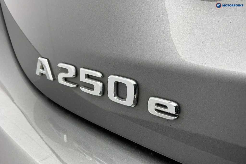 Mercedes-Benz A Class Amg Line Automatic Petrol Plug-In Hybrid Hatchback - Stock Number (1619067) - 34th supplementary image