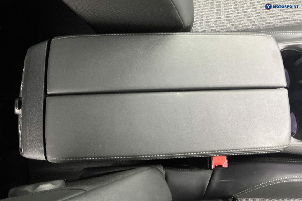 Peugeot 3008 Allure Automatic Diesel SUV - Stock Number (1619072) - 17th supplementary image