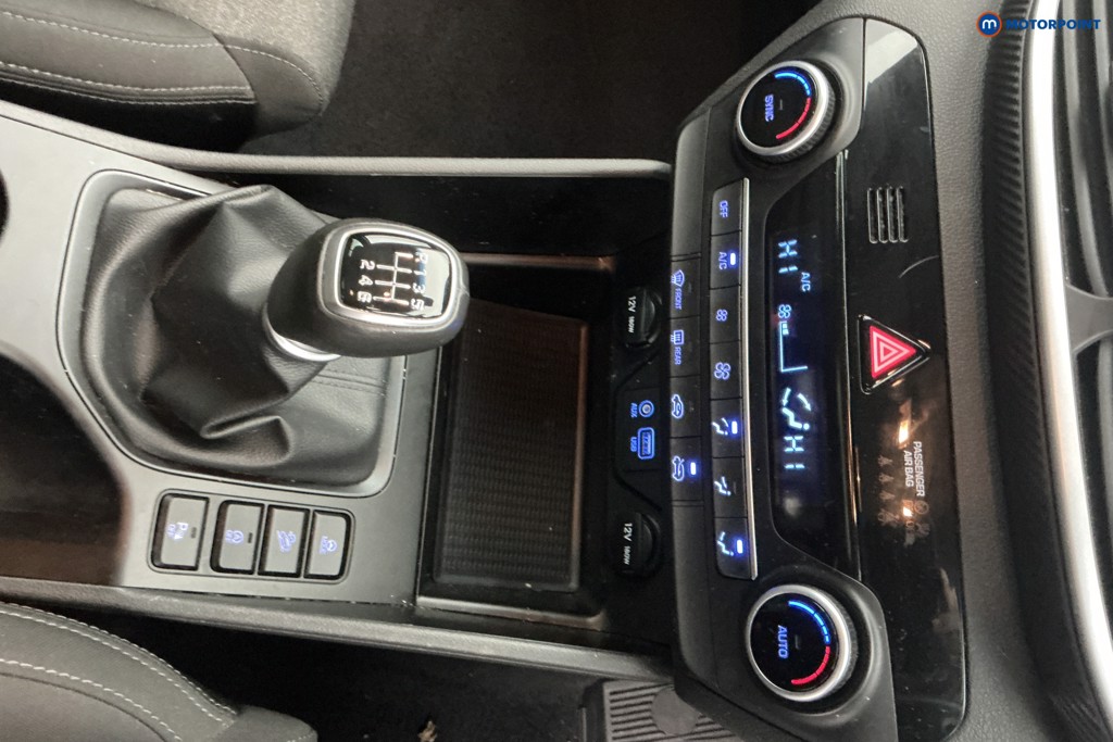 Hyundai Tucson Se Nav Manual Petrol SUV - Stock Number (1619279) - 22nd supplementary image