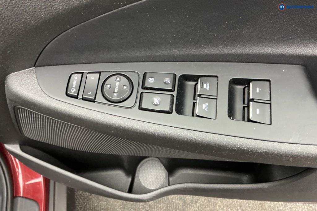 Hyundai Tucson Se Nav Manual Petrol SUV - Stock Number (1619279) - 28th supplementary image