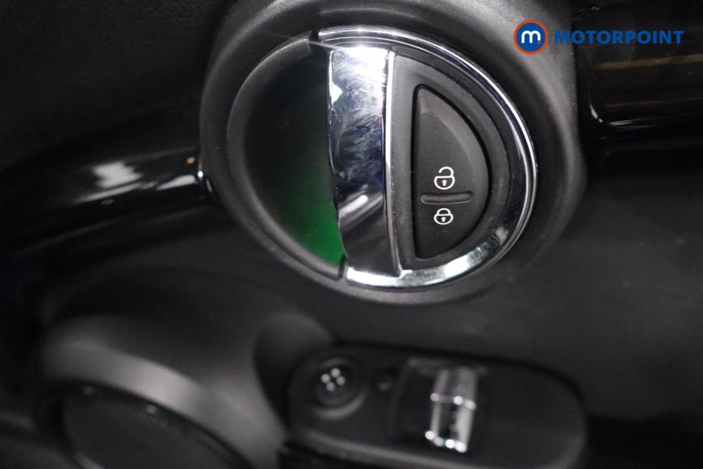 Mini Hatchback Cooper S Classic Automatic Petrol Hatchback - Stock Number (1619343) - 12th supplementary image