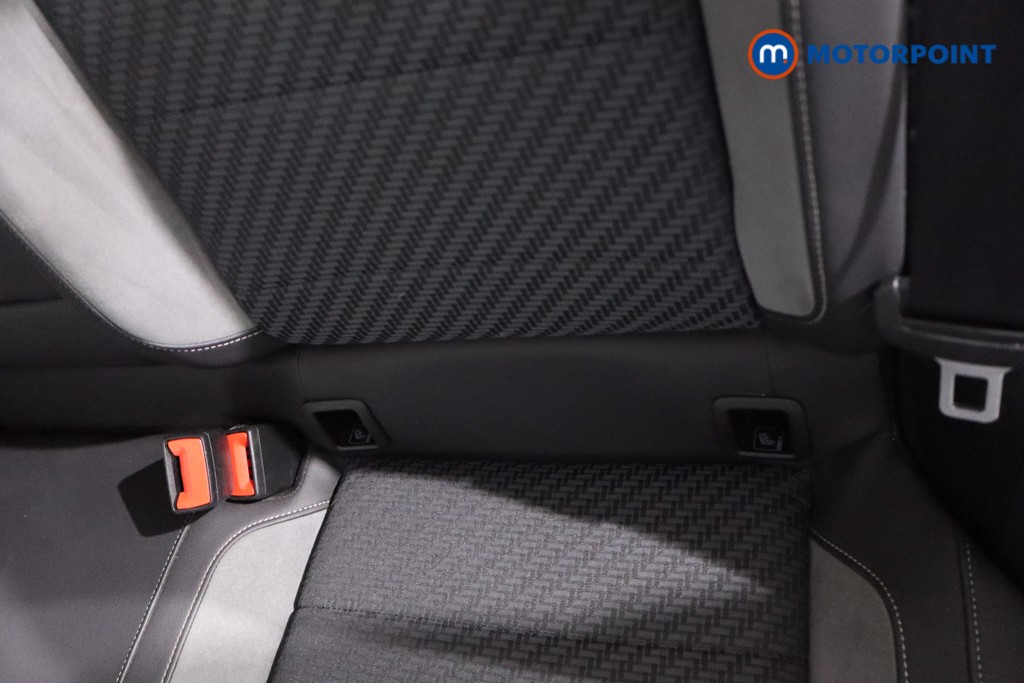 Volkswagen T-Roc R-Line Automatic Petrol SUV - Stock Number (1619603) - 31st supplementary image