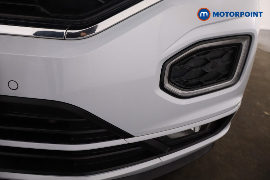 Volkswagen T-Roc R-Line Automatic Petrol SUV - Stock Number (1619603) - 38th supplementary image