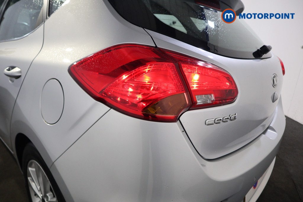 KIA Ceed 2 Manual Petrol Hatchback - Stock Number (1619767) - 27th supplementary image