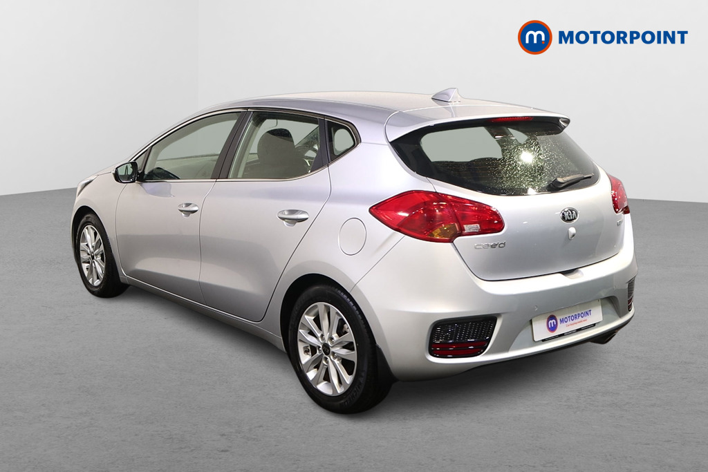 KIA Ceed 2 Manual Petrol Hatchback - Stock Number (1619767) - Passenger side rear corner