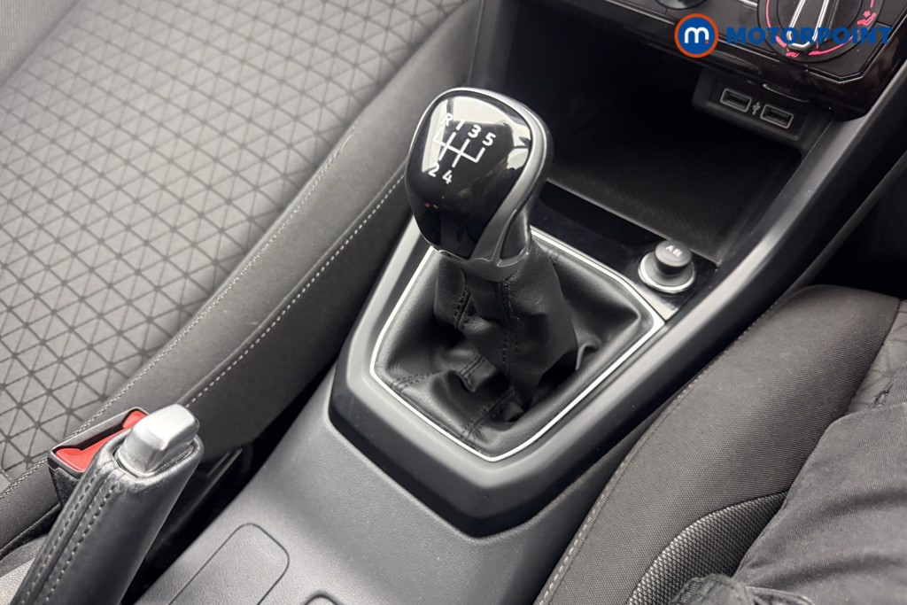 Volkswagen T-Cross SE Manual Petrol SUV - Stock Number (1619866) - 4th supplementary image