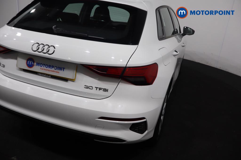 Audi A3 Technik Manual Petrol Hatchback - Stock Number (1619889) - 2nd supplementary image