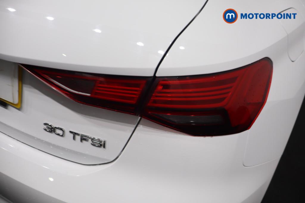 Audi A3 Technik Manual Petrol Hatchback - Stock Number (1619889) - 3rd supplementary image