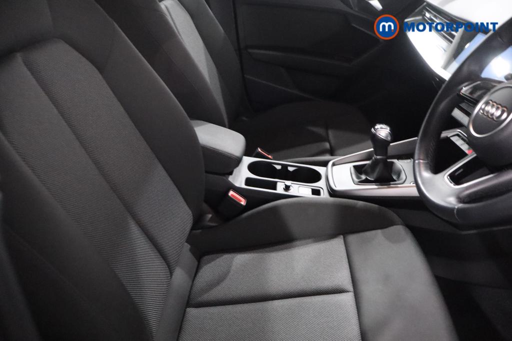 Audi A3 Technik Manual Petrol Hatchback - Stock Number (1619889) - 15th supplementary image