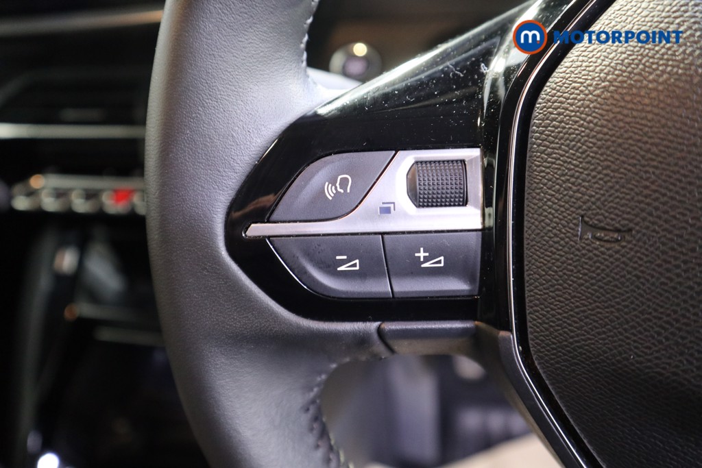 Peugeot 208 Allure Manual Petrol Hatchback - Stock Number (1619912) - 5th supplementary image