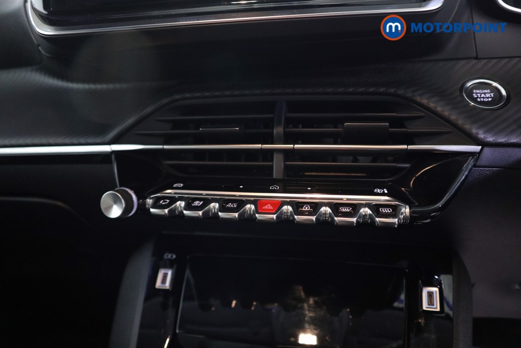 Peugeot 208 Allure Manual Petrol Hatchback - Stock Number (1619912) - 7th supplementary image