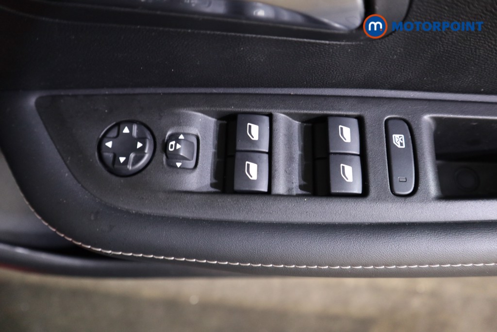Peugeot 208 Allure Manual Petrol Hatchback - Stock Number (1619912) - 16th supplementary image