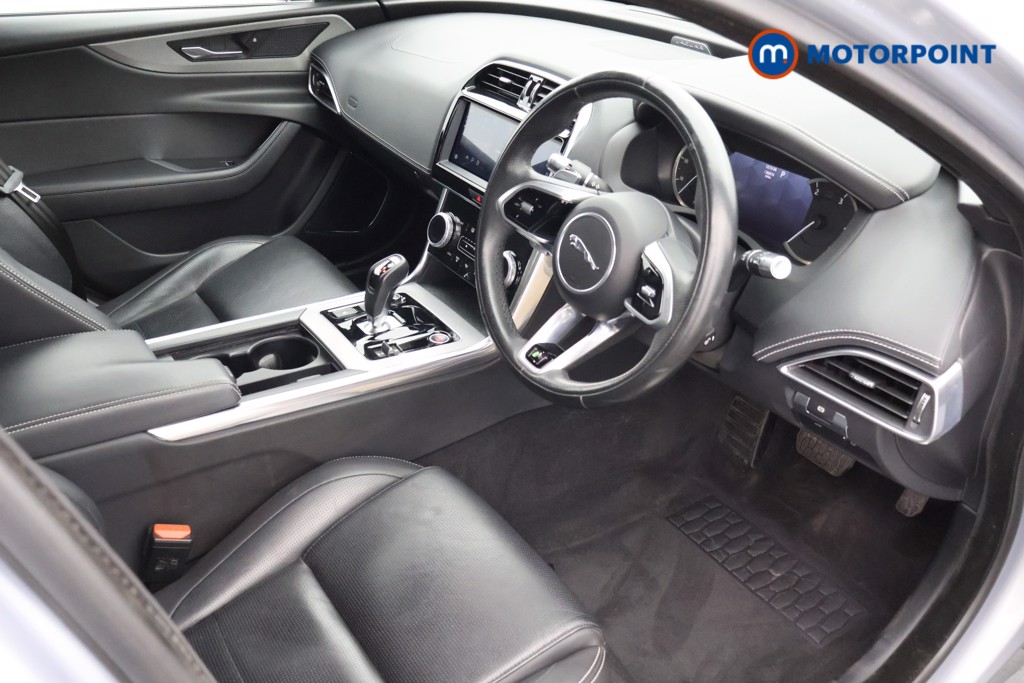 Jaguar XE R-Dynamic S Automatic Diesel Saloon - Stock Number (1620486) - 11th supplementary image