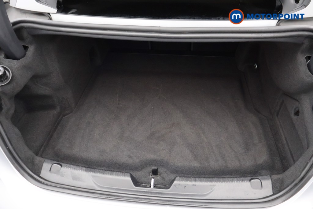 Jaguar XE R-Dynamic S Automatic Diesel Saloon - Stock Number (1620486) - 15th supplementary image