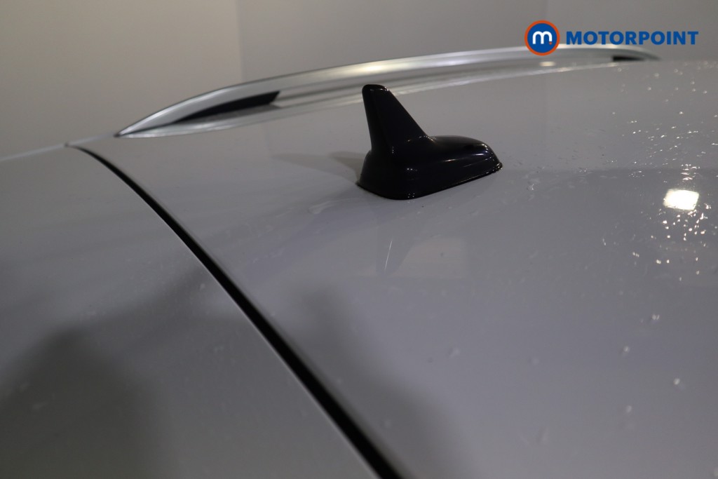 Volkswagen T-Roc R-Line Automatic Petrol SUV - Stock Number (1620509) - 32nd supplementary image