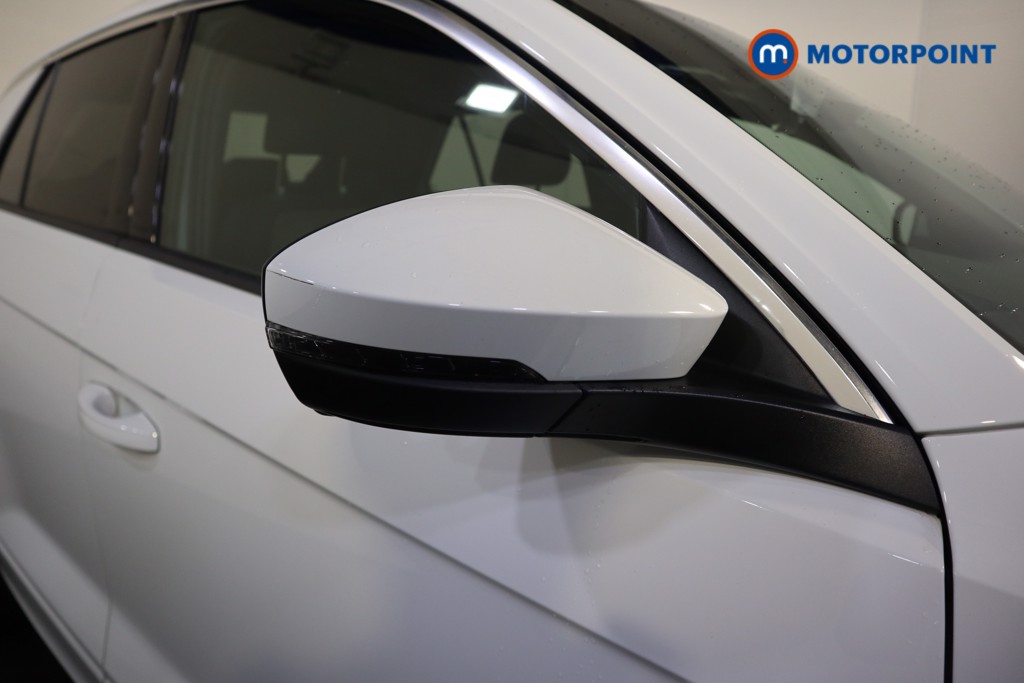 Volkswagen T-Roc R-Line Automatic Petrol SUV - Stock Number (1620509) - 34th supplementary image