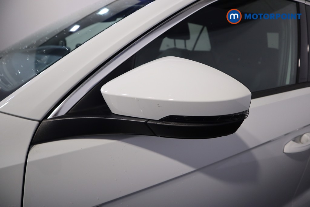 Volkswagen T-Roc R-Line Automatic Petrol SUV - Stock Number (1620509) - 35th supplementary image